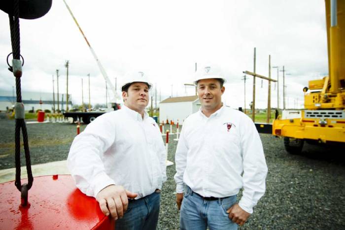 Crane Trainers in front of cranes